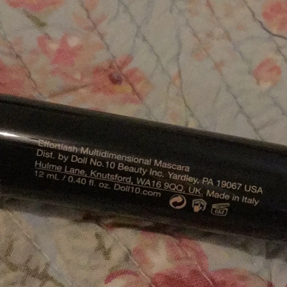NWT Doll 10 EffortLash Multidimensional Mascara